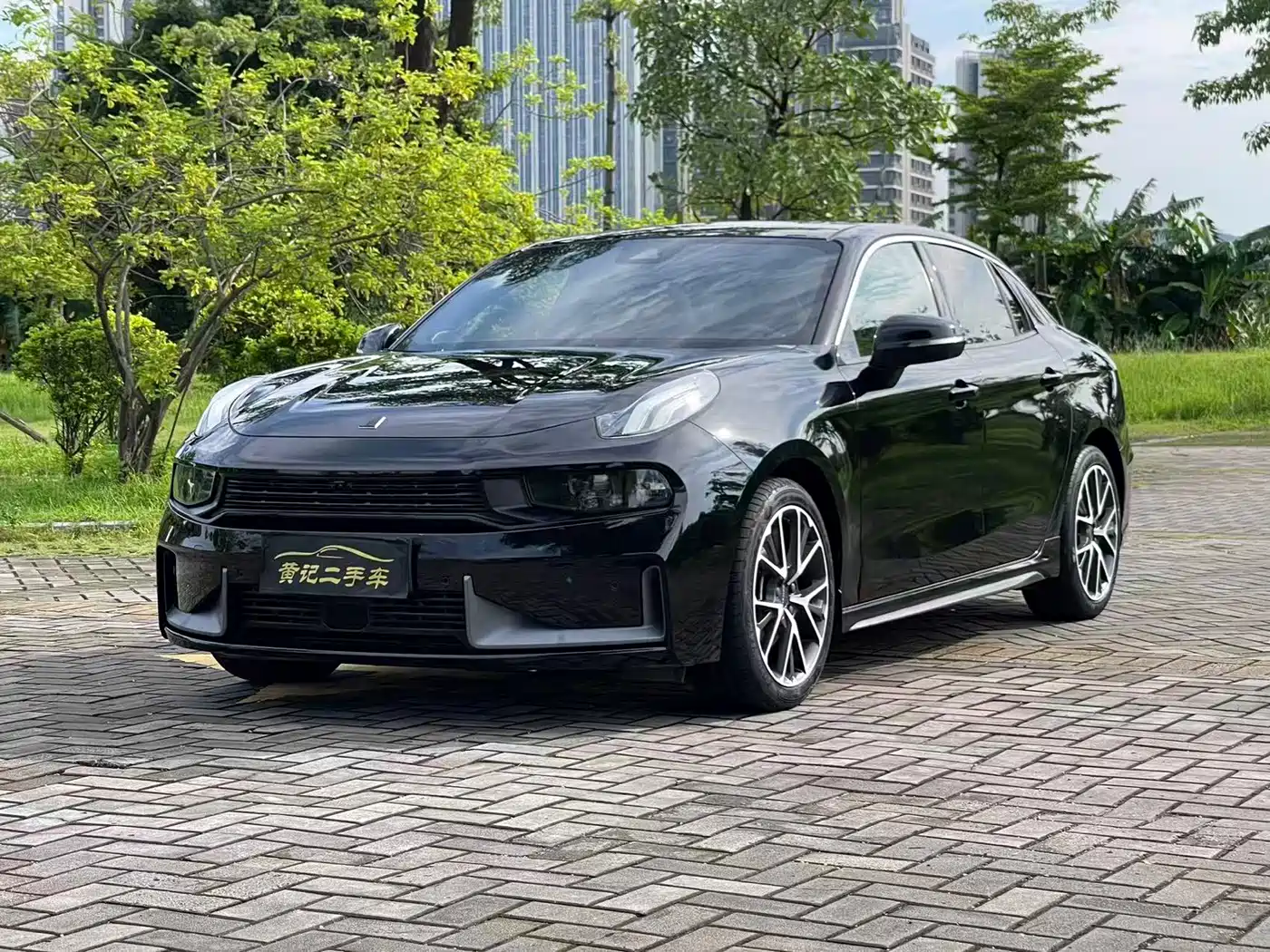 Lynk & Co Lynk & Co 03 2021 1.5TD DCT Jin Champion Edition