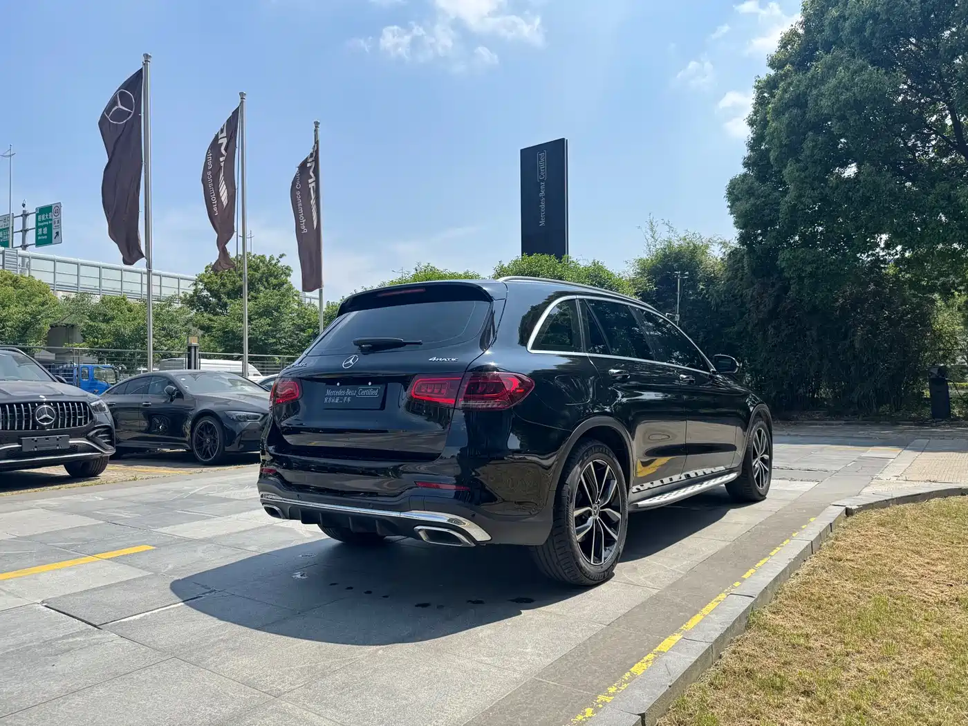 Mercedes-Benz GLC 2020 Facelift GLC 300 L 4MATIC Dynamic фото 18