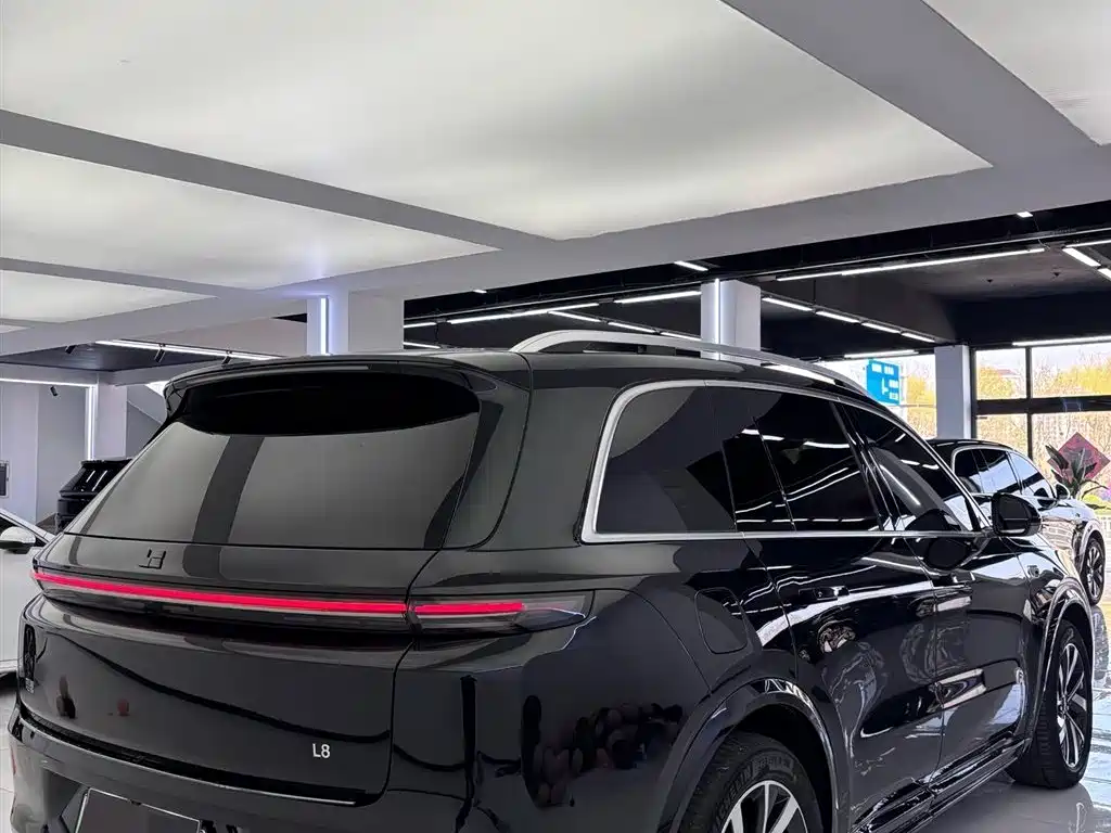 Li Auto IDEAL L8