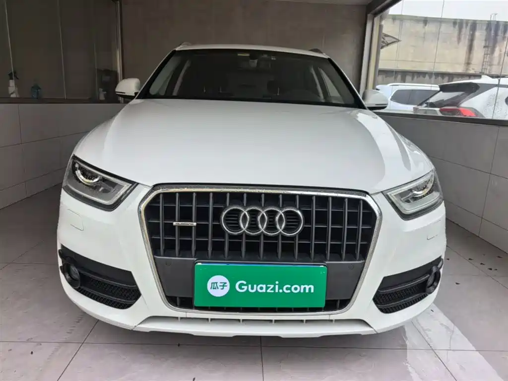 Audi Q3 2015 35 TFSI quattro Technology фото 3