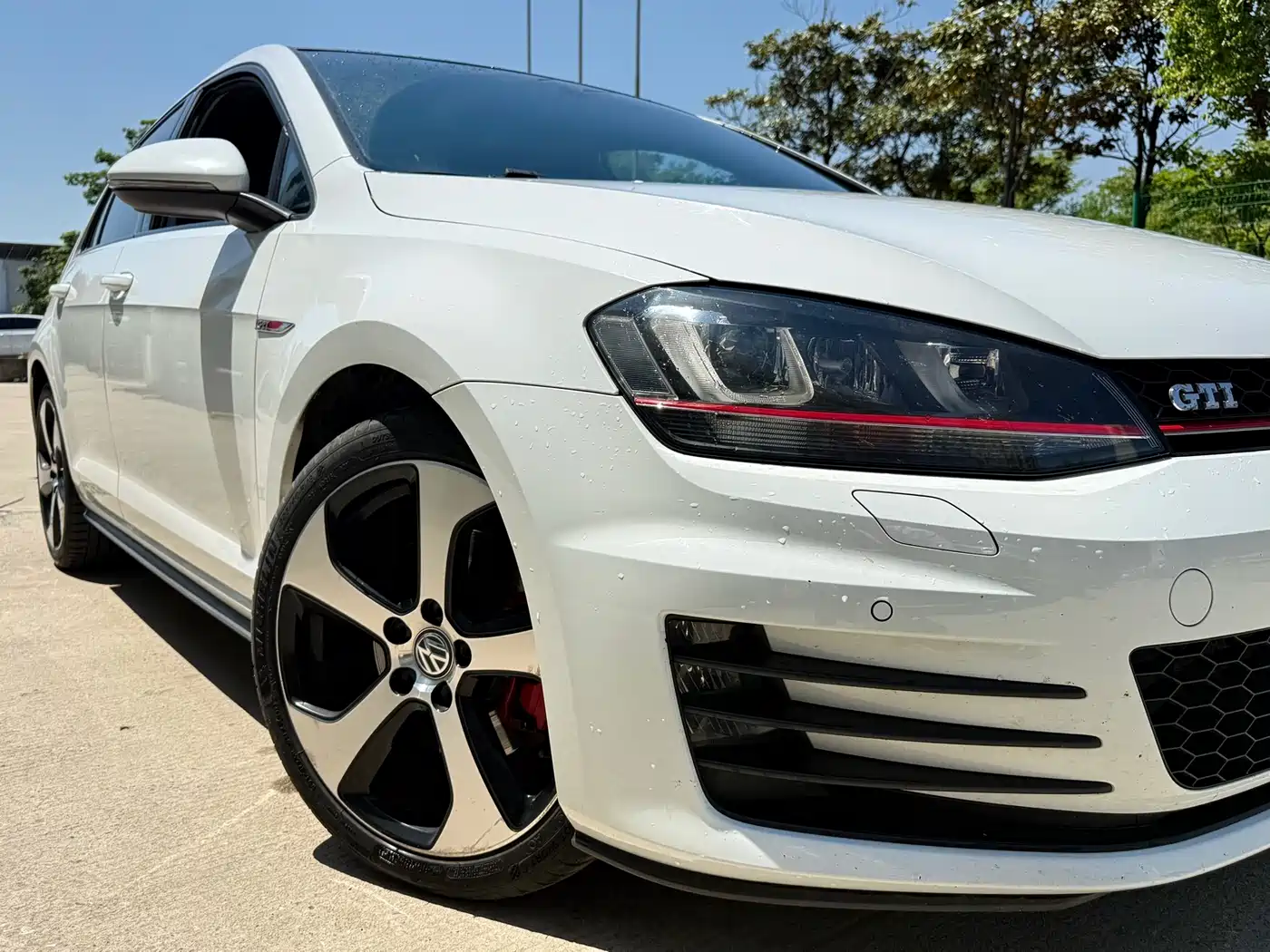 Volkswagen Golf GTI 2016 2.0TSI GTI фото 4