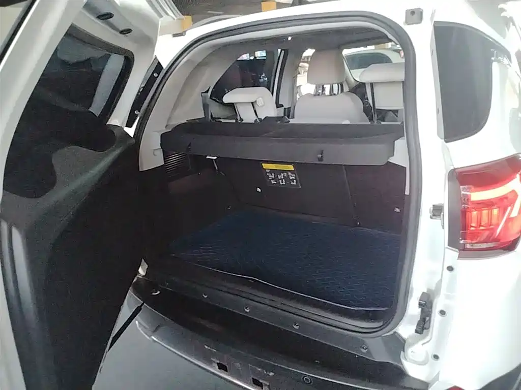 BYD Yuan Pro 2023 401KM Premium фото 15