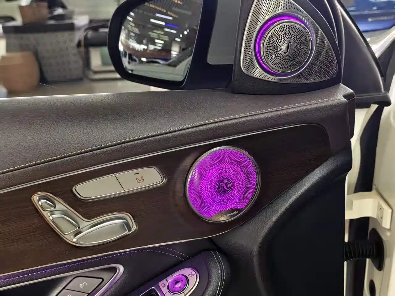 Mercedes-Benz GLC 2020 GLC 260 L 4MATIC Dynamic фото 6