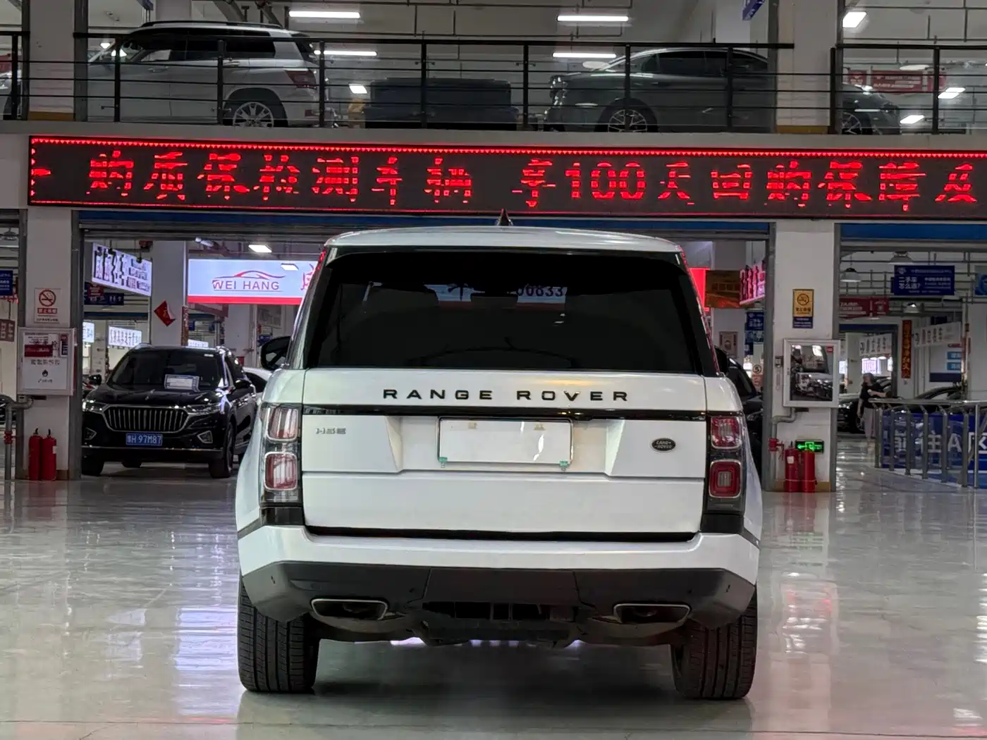 Land Rover Range Rover 2019 3.0 SCV6 Heritage Edition фото 7