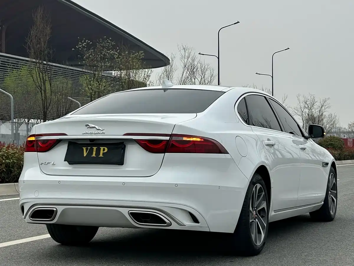Jaguar XFL 2024 2023 Model XFL 2.0T P200 2WD Elite Luxury Edition