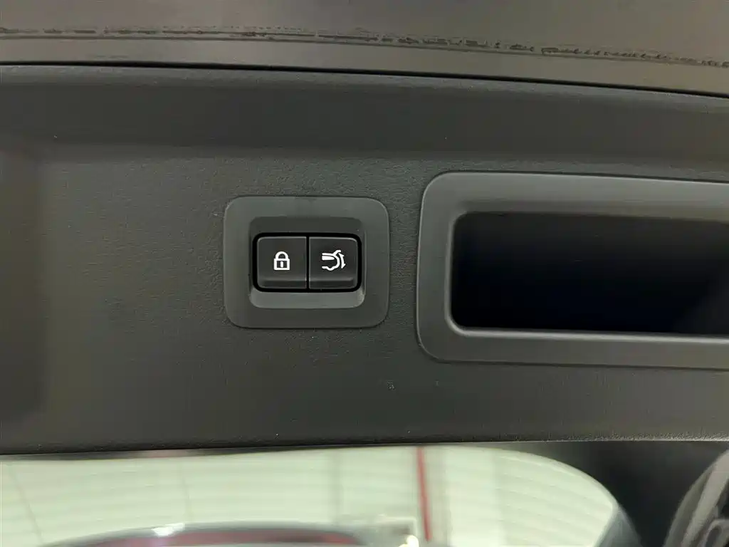 MAZDA CX-50 LINE ALSO