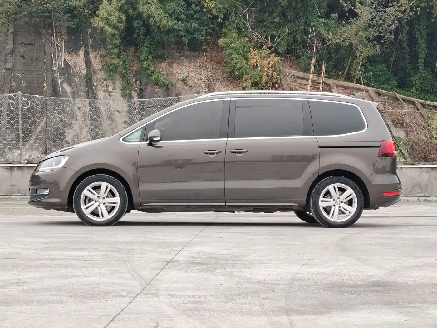 Volkswagen Sharan 2016 380TSI Comfort 7-seater фото 7