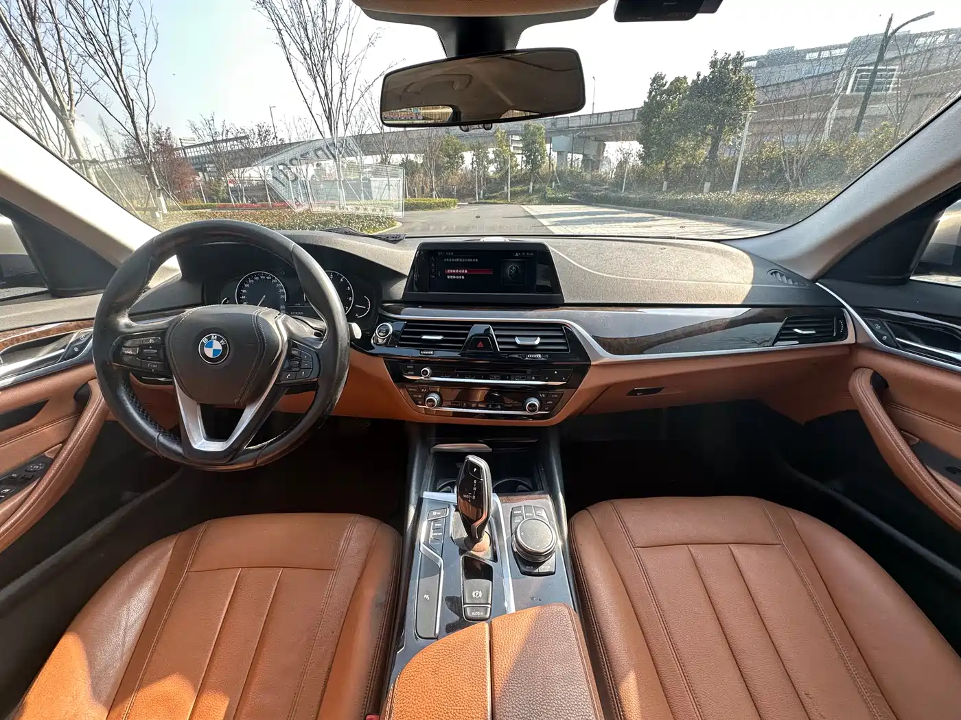 BMW 5 Series 2018 528Li Launch Special Edition фото 8