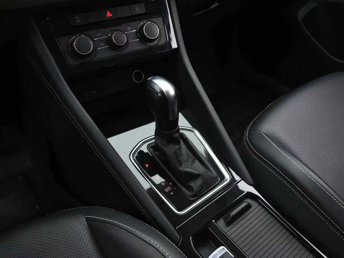 Jetta VS5 2024 2023 280TSI Auto Progressive Type