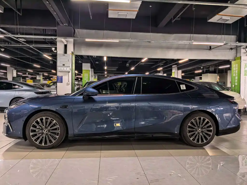 Geely Galaxy Galaxy Xingyao 8 2025 2025 130km EM-P Starship Edition