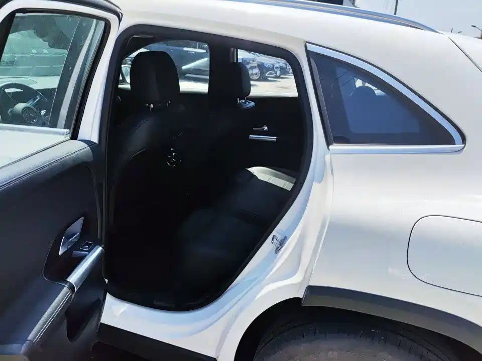 Mercedes-Benz GLA 2024 2024 GLA 220
