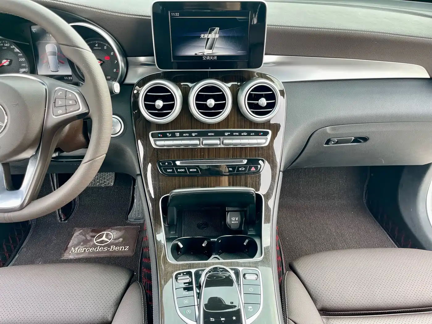 Mercedes-Benz GLC 2019 GLC 260 L 4MATIC Dynamic фото 12