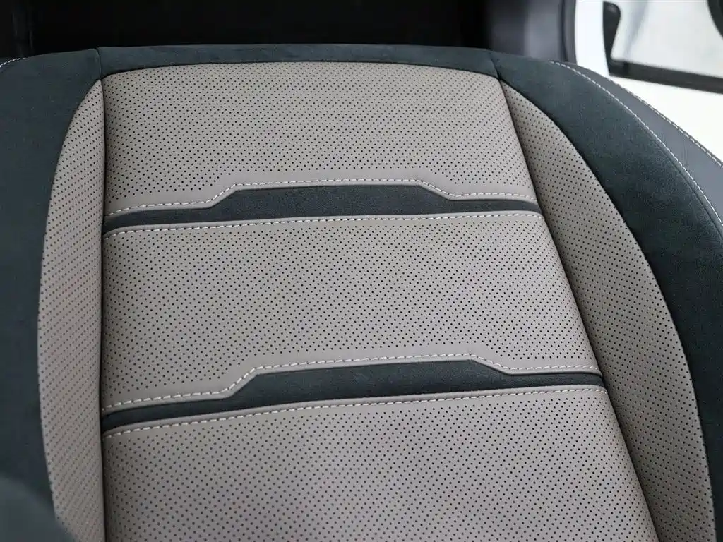 Mercedes-Benz GLE AMG 2023 AMG GLE 53 4MATIC+ фото 13