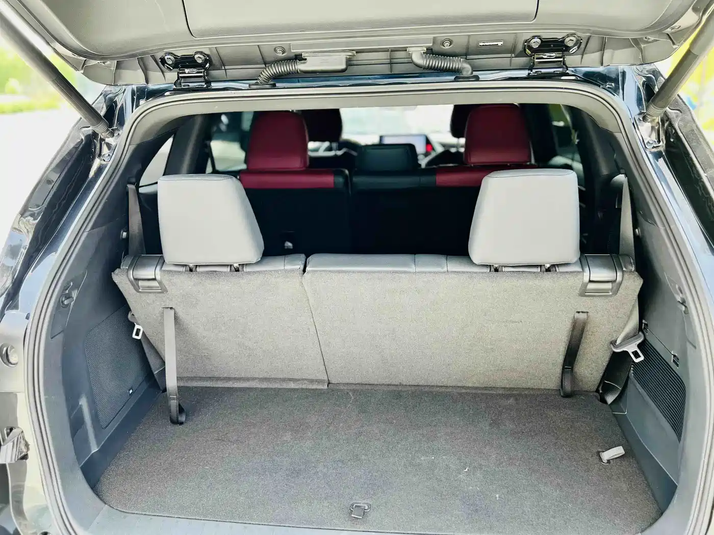 Toyota Crown Kluger 2022 2.5L HEV 4WD Flagship Edition фото 15