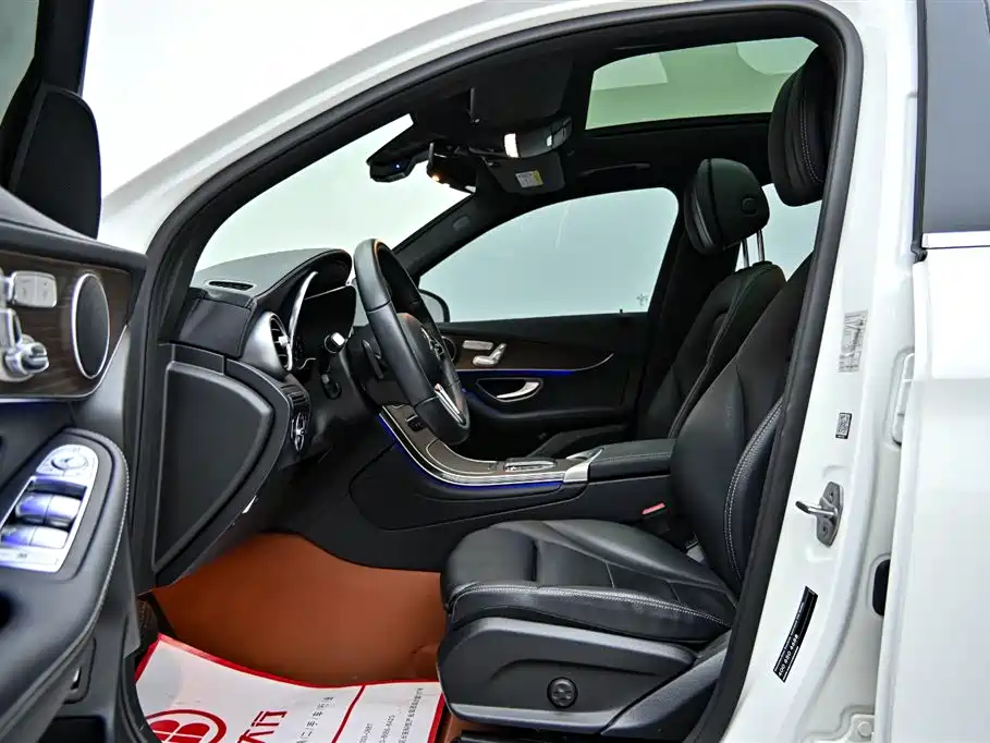 Mercedes-Benz GLC 2022 Facelift GLC 300 L 4MATIC Dynamic Collector's Edition фото 10