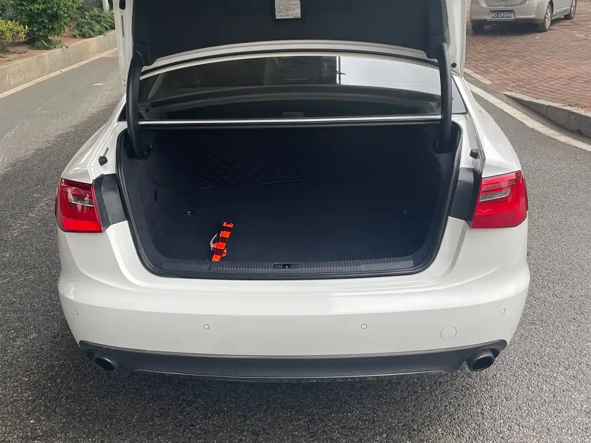 Audi A6L 2014 TFSI Standard фото 13