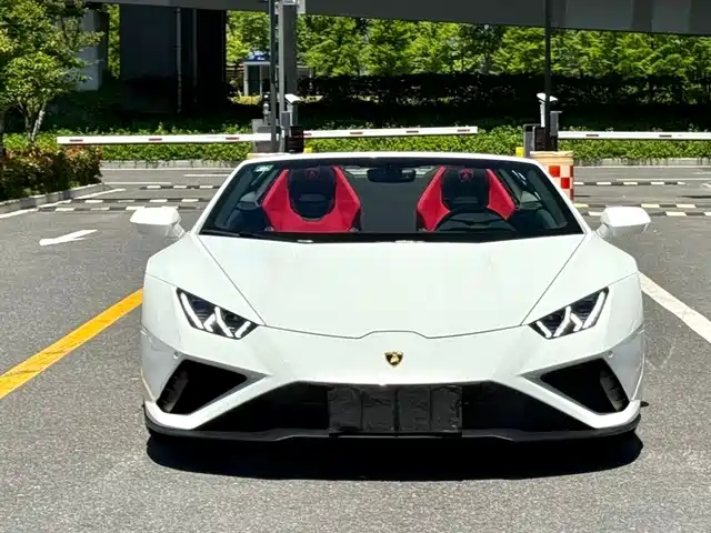 Lamborghini Huracán 2023