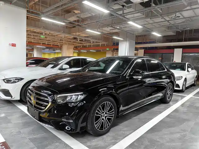 MERCEDES-BENZ E-CLASS 2024