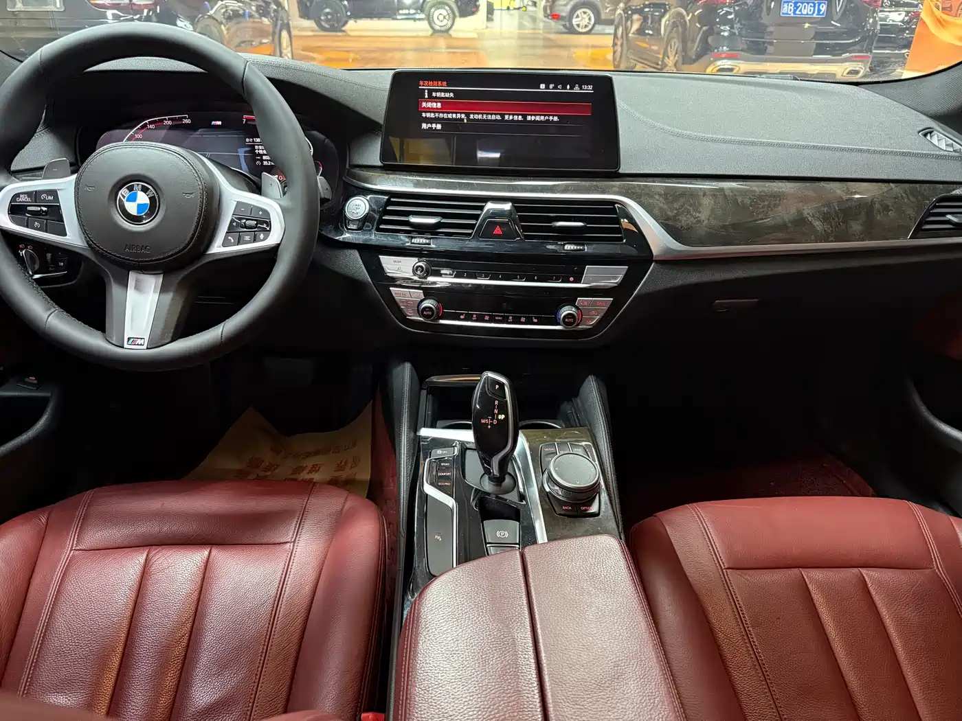 BMW 5 Series 2020 530Li Leading M Sport Package фото 6