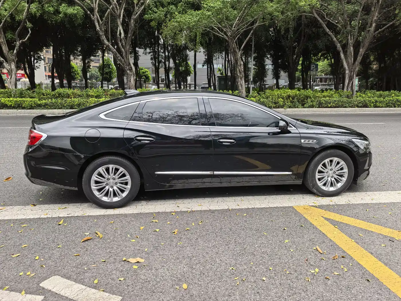 Buick LaCrosse 2018 Model 20T Elite Edition фото 9