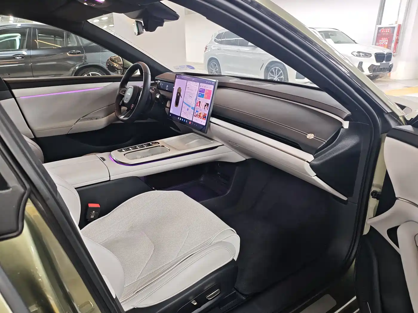 XIAOMI CAR XIAOMI SU7