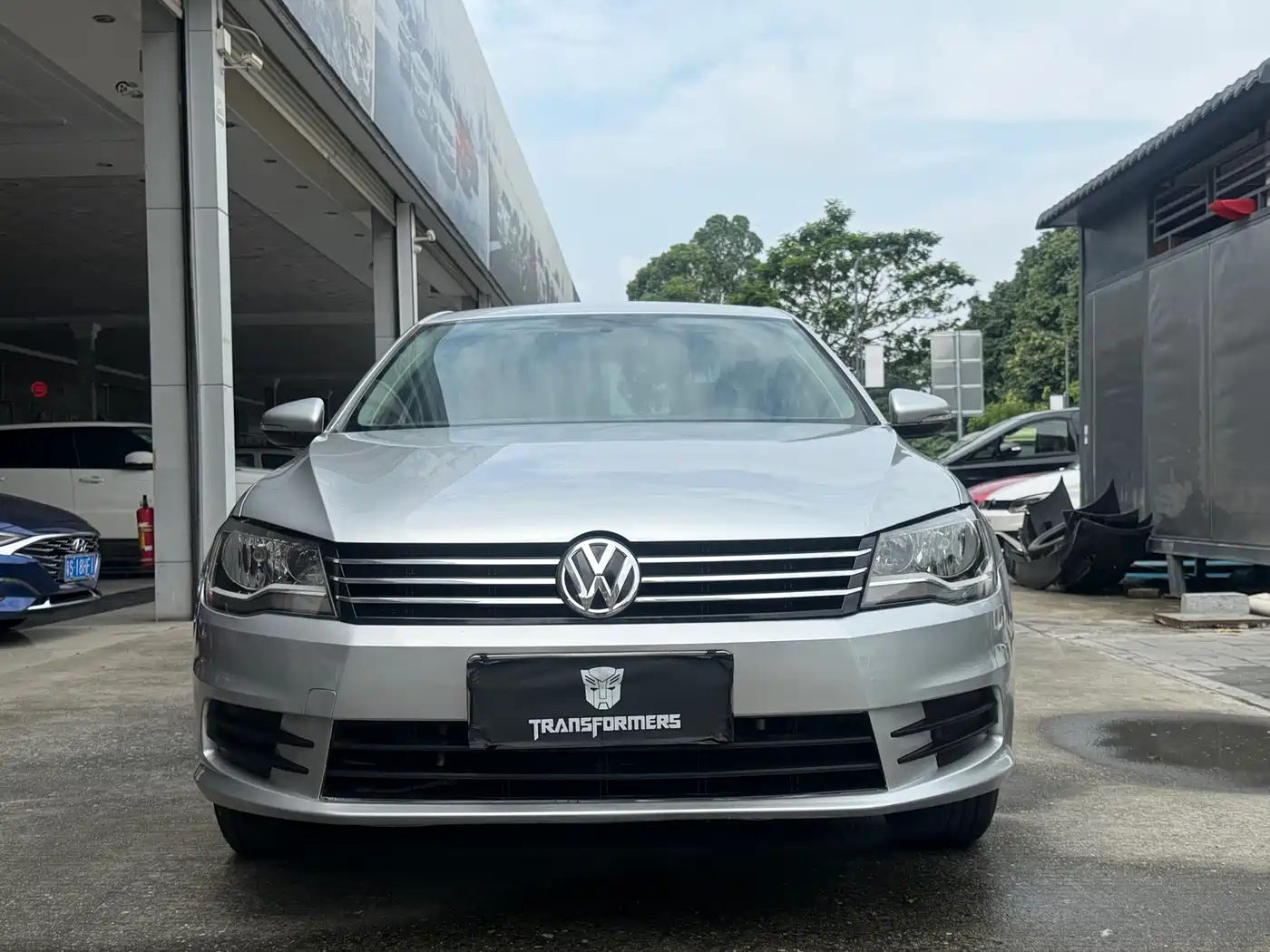 Volkswagen Bora 2015 Quality Edition 1.6L Automatic Fashion фото 2