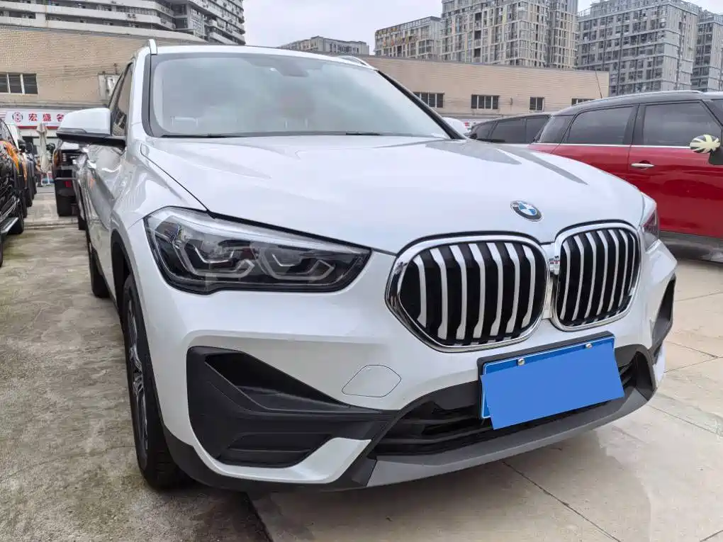 BMW X1 2021 Facelift sDrive25Li Leading фото 2