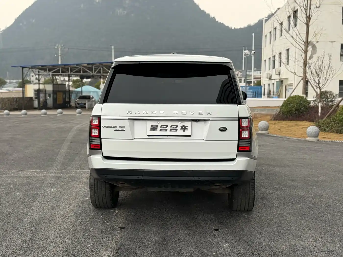 Land Rover Range Rover 2016 3.0 SC V6 Vogue SE Autobiography LWB фото 8