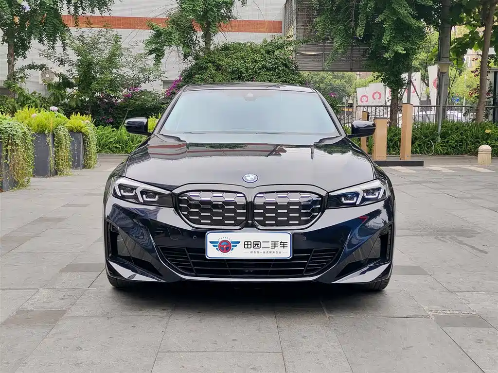 BMW i3 2024 eDrive 35 L фото 2