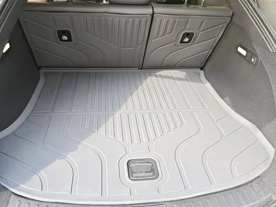 XIAOMI CAR XIAOMI YU7