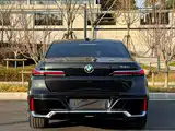 Фото 8 - BMW 7 Series