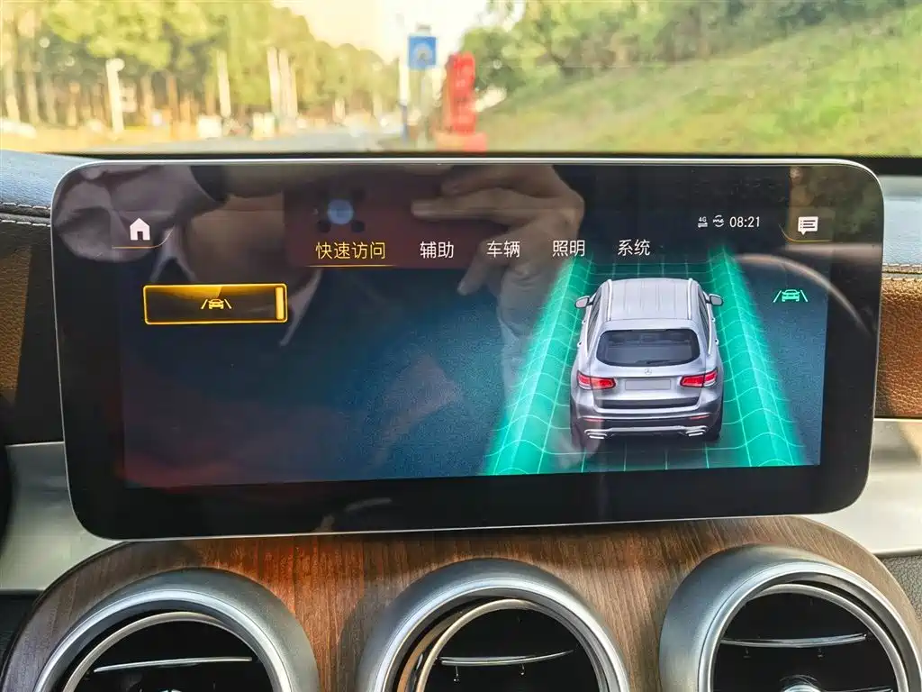 Mercedes-Benz GLC 2021 GLC 300 L 4MATIC Sporty фото 17