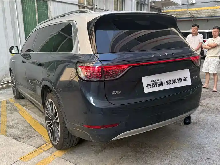AITO Wenjie AITO M9 2024 Range Extender Ultra 52kWh 6-seater фото 4