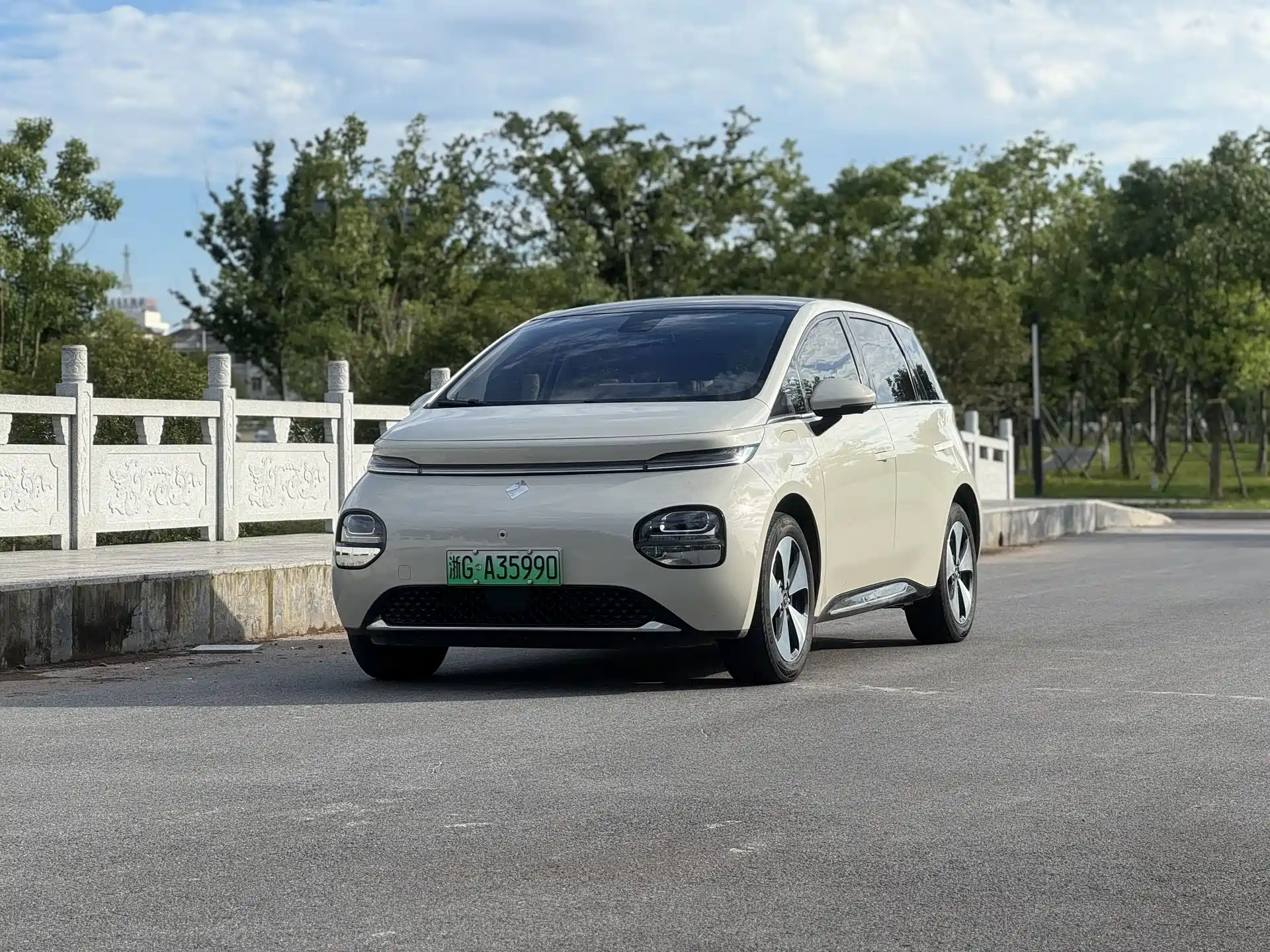 Фото 1 - Baojun Cloud