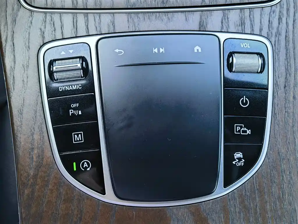 Mercedes-Benz GLC 2021 GLC 260 L 4MATIC Luxury фото 25