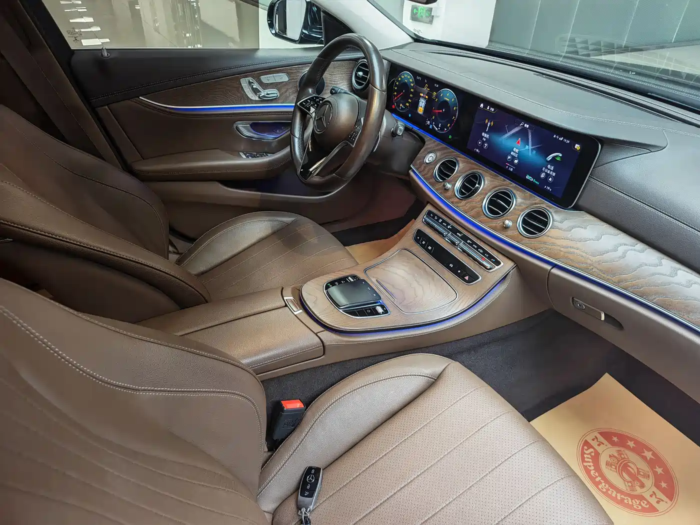 Mercedes-Benz E-Class 2023 E 300 L Fashion фото 26