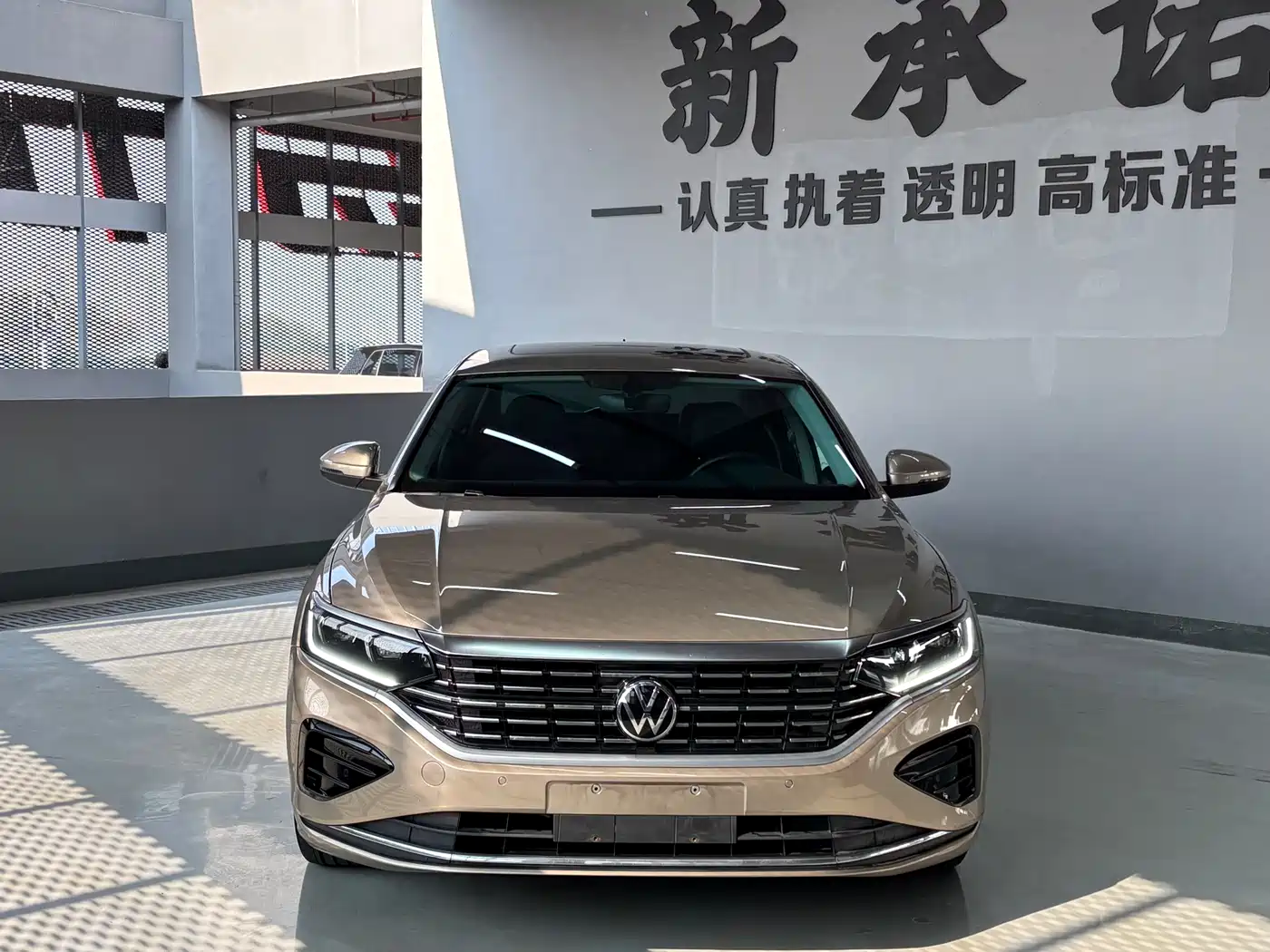 Volkswagen Passat 2022 330TSI Elite Edition фото 2