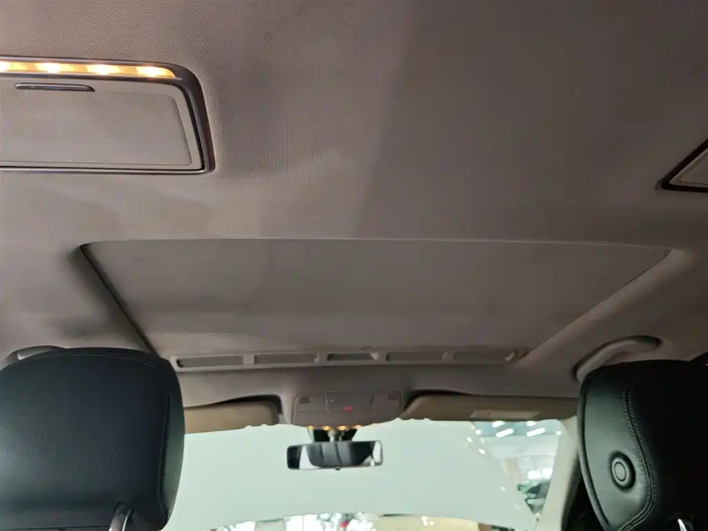 Mercedes-Benz E-Class 2018 Facelift E 200 L Sport фото 18