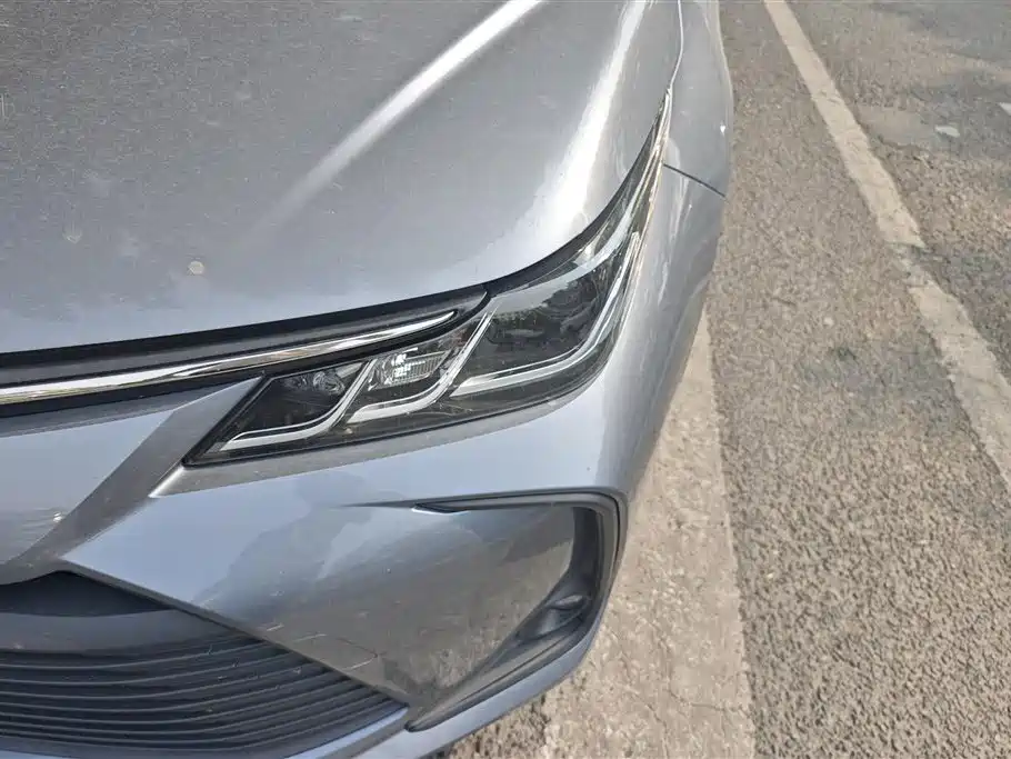 Toyota Corolla 2022 Hybrid 1.8L E-CVT Pioneer Edition фото 5