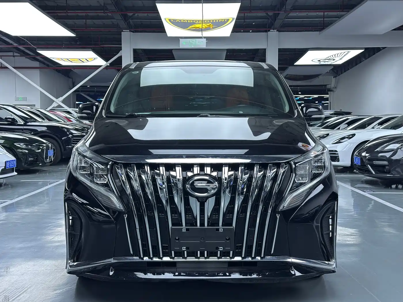 GAC TRUMPCHI M8
