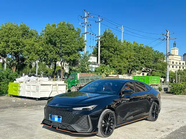 Changan UNI-V 2024