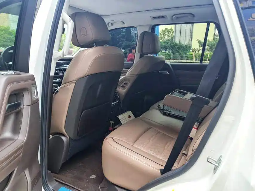 BAIC ORV Beijing Off-Road BJ60 2022 Model 2.0T 11th Edition 5-Seater фото 6