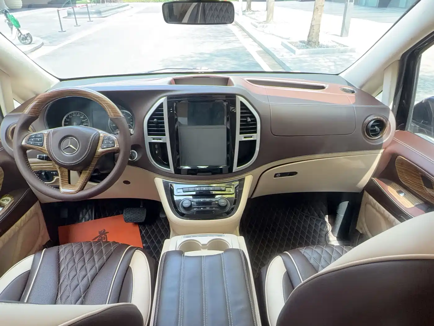 Mercedes-Benz Vito 2018 2.0T Elite Edition 7-Seater China V фото 14
