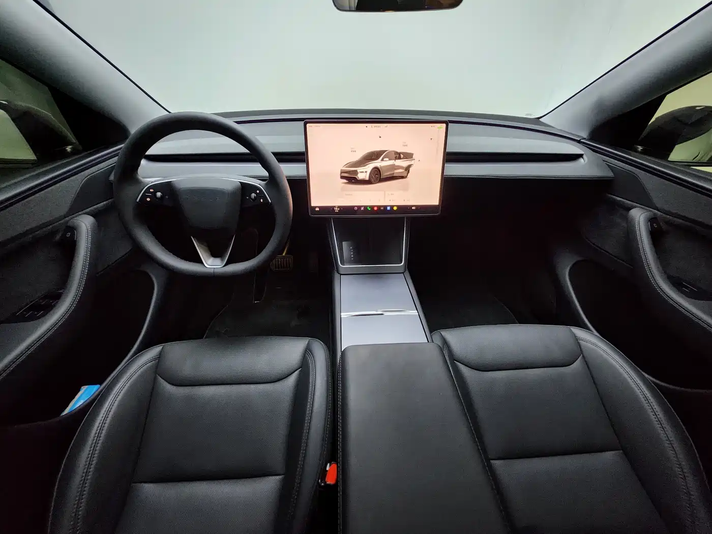 Фото 6 - Tesla Model Y