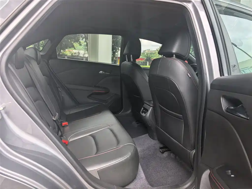 Chevrolet Monza 2020 Mild Hybrid RS 330T Automatic Smooth Edition фото 16