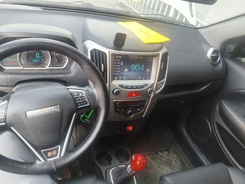 Фото 10 - Haval H1