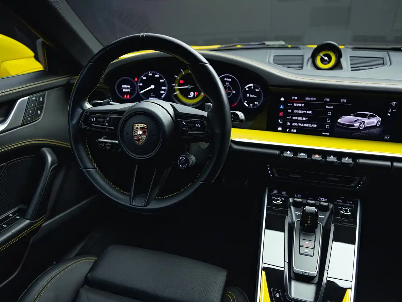 Porsche 911 2025 2023 Carrera 4S 3.0T