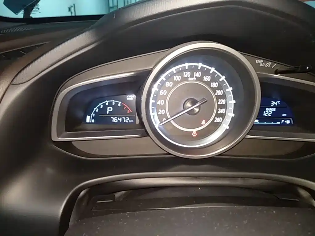 Mazda CX-4 2016 2016 2.5L AWD Sky Passion Edition