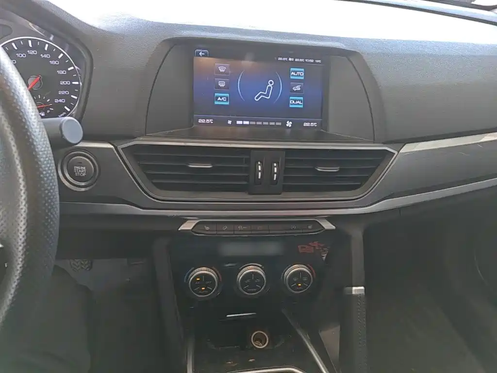 Haval H6 2018 Red Label Sport 1.5T Manual 2WD Elite фото 6