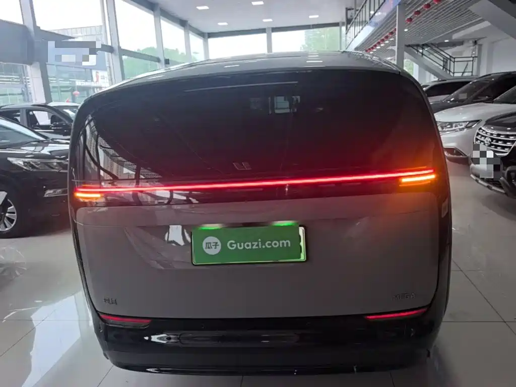 Li Auto MEGA 2024 2024 Ultra